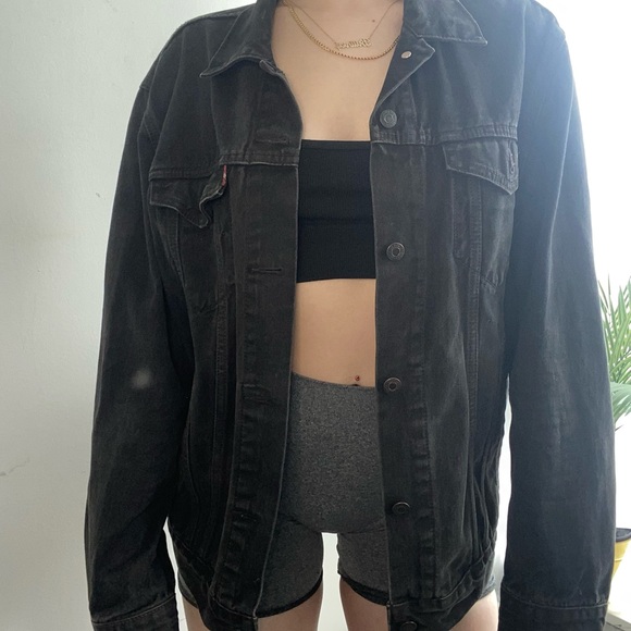 Black denim Levi’s jacket XL - Picture 4 of 10